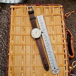 Shinola watch,  needs battery worn less than one month MAKE OFFER